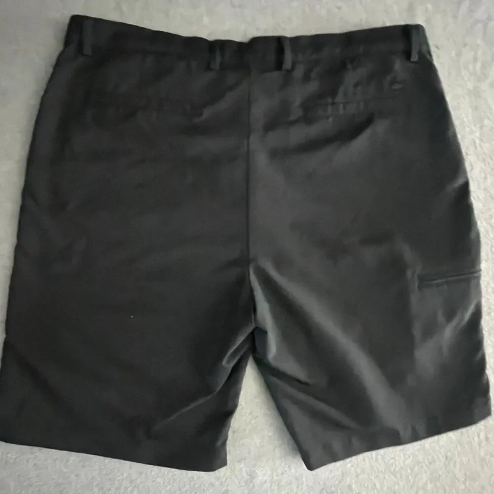 Greg Norman Golf Shorts Mens 38 Black Performance Stretch Flat Front 10 Inseam